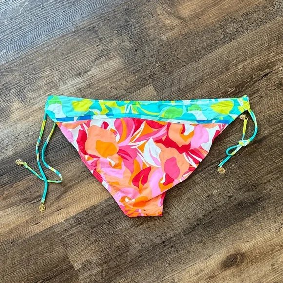 Bleu Rod Beattie 3 piece Colorful Floral Bikini - Picture 13 of 13